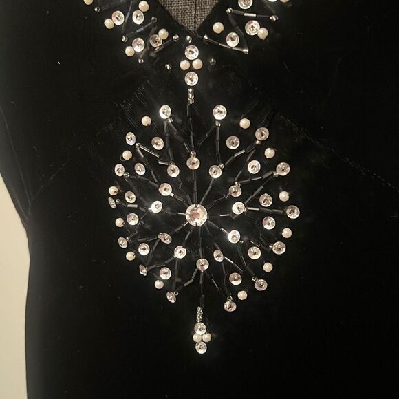 Eliza J New York Women's Black Low Back Embellished Velvet Halter Evening Dress - Picture 3 of 9